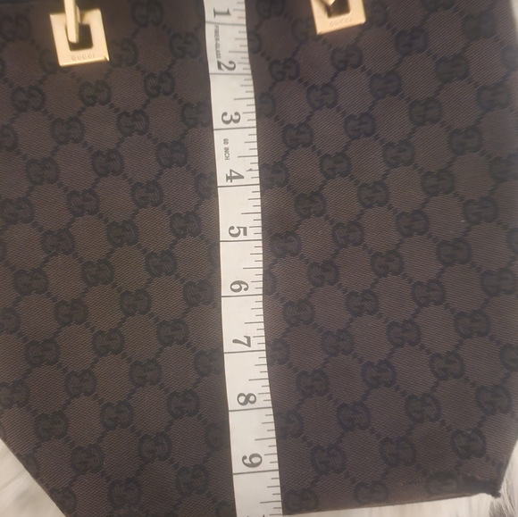 GUCCI MONOGRAM TOTE - Picture 6 of 10
